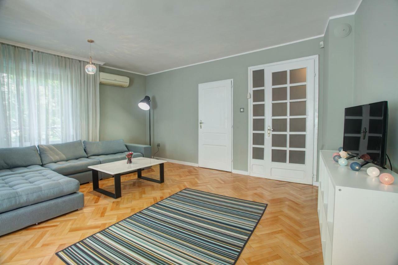 Spacious Flat Close To The American Embassy Sofía Exterior foto