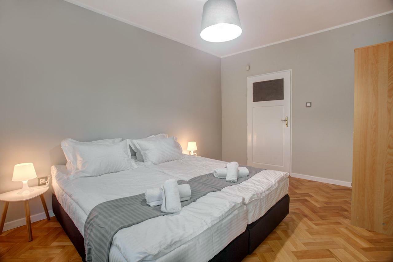 Spacious Flat Close To The American Embassy Sofía Exterior foto